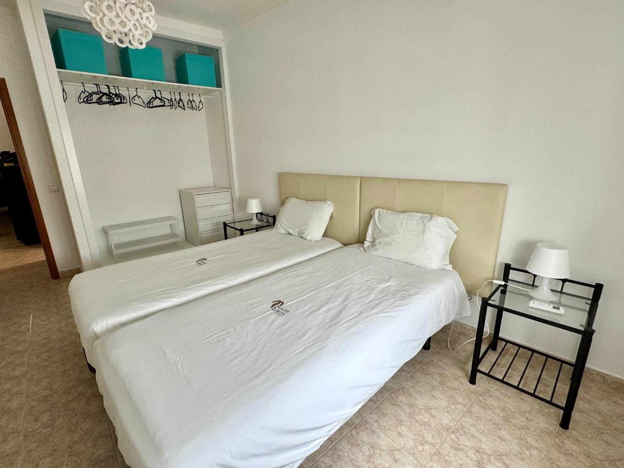 Apartamento Millenium Quarteira Esterno foto